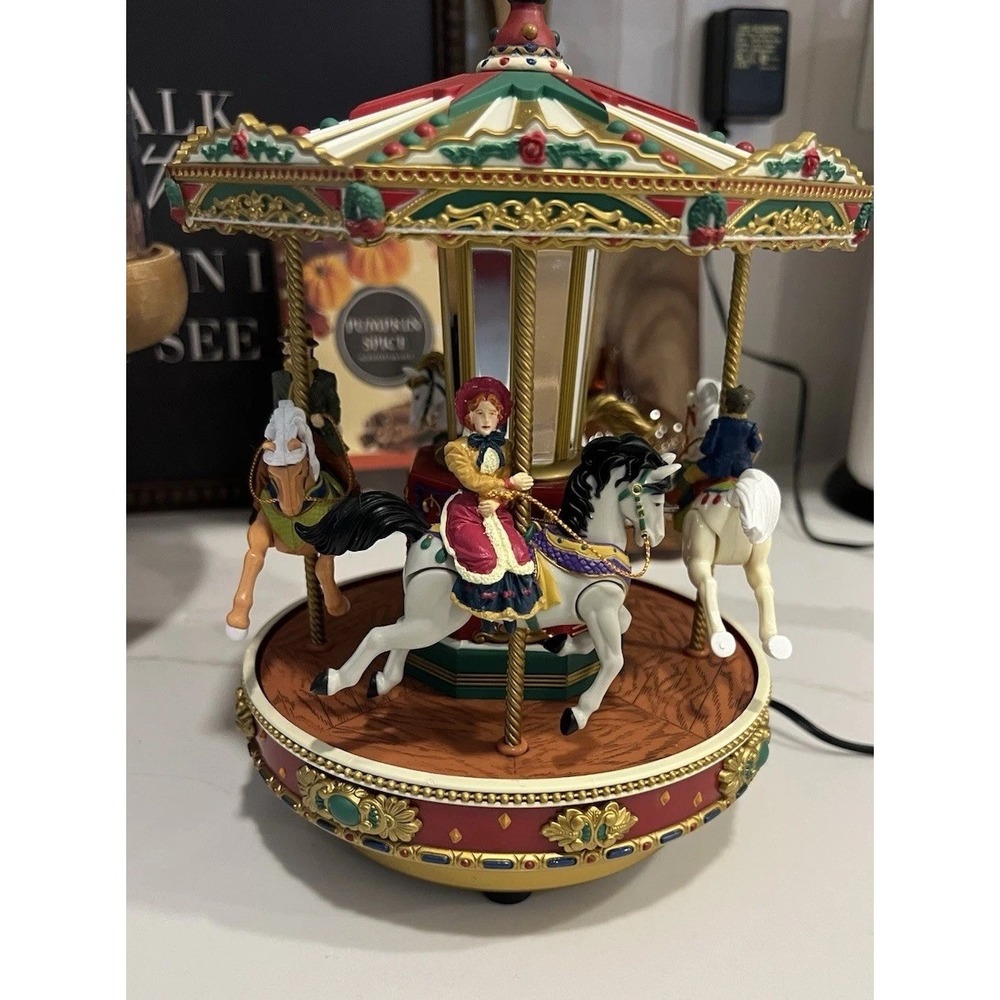 Vintage Mr. Christmas Holiday Go Round Carousel 1996 Vintage, 50 Songs
